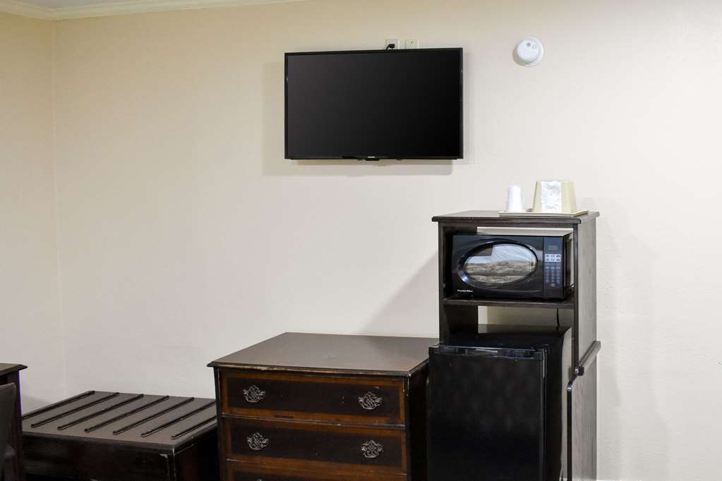 Rodeway Inn Swainsboro Стая снимка