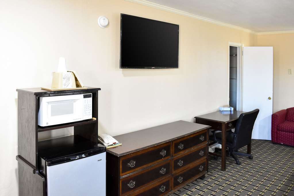 Rodeway Inn Swainsboro Стая снимка